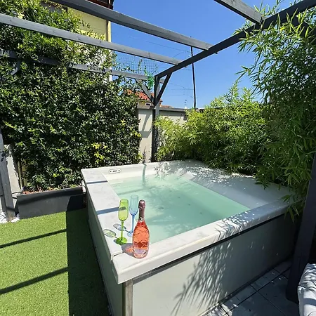 Apartamento Con Parcheggio Privato Con 3 Letti Vicino Al Centro *