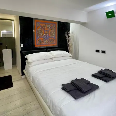 Apartament Con Parcheggio Privato Con 3 Letti Vicino Al Centro *