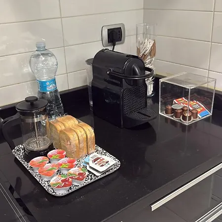 Apartament Con Parcheggio Privato Con 3 Letti Vicino Al Centro Mediolan