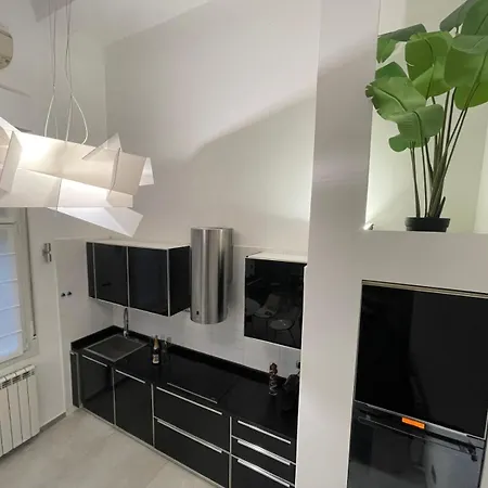 Con Parcheggio Privato Con 3 Letti Vicino Al Centro Apartment *