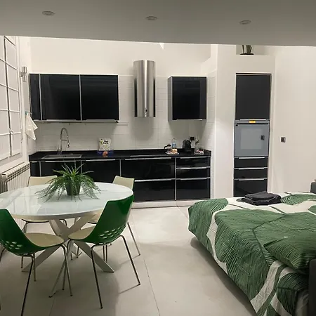 Con Parcheggio Privato Con 3 Letti Vicino Al Centro Milan